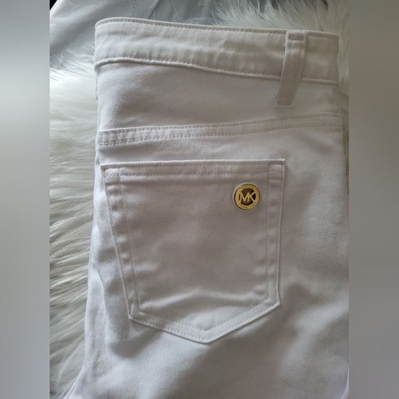 NWOT Michael Kors White Jeans, Size 6 (30x29) - Picture 2 of 7